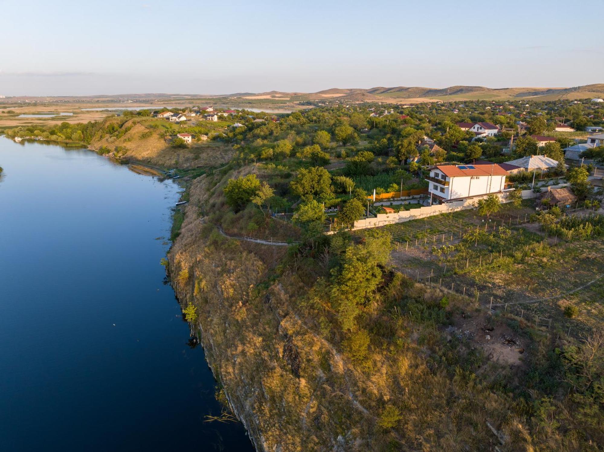 Laguna Nuferilor Habitat Somova Esterno foto